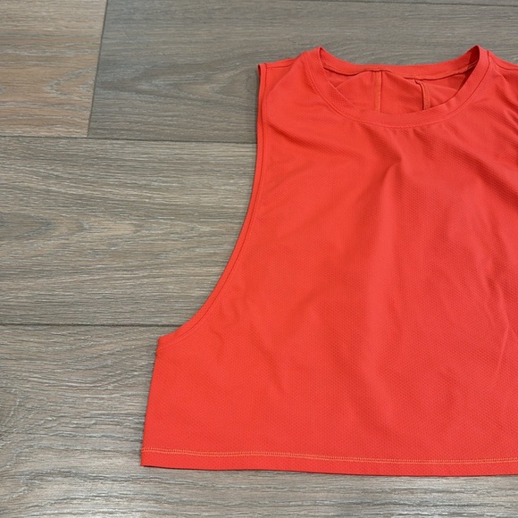 LULULEMON Pink Punch Muscle Love Crop Tank *Tough Active Workout Gym Top Size 10 - Picture 4 of 12